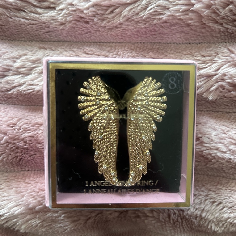 Victoria's Secret Gold Angel Wing Ring